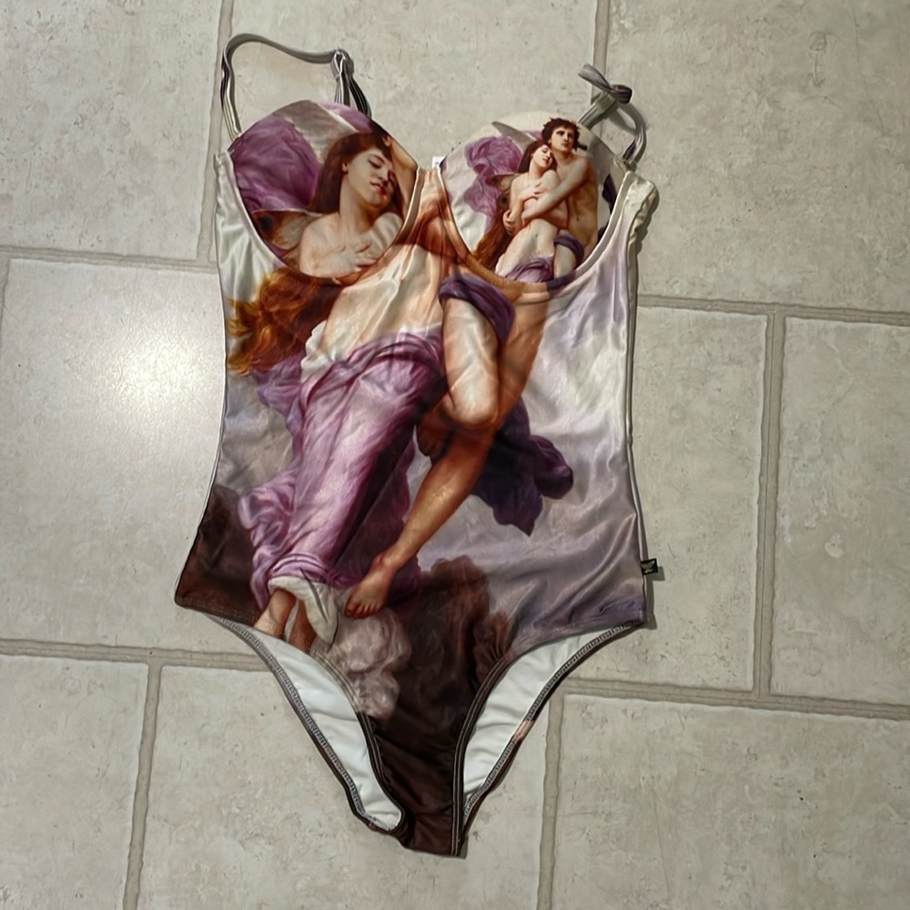 Lisa Blue Divinity one piece Swimsuit Bikini NWT (sample)
Purple